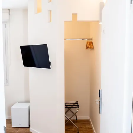 I Colori Dell'isola Konukevi 3*